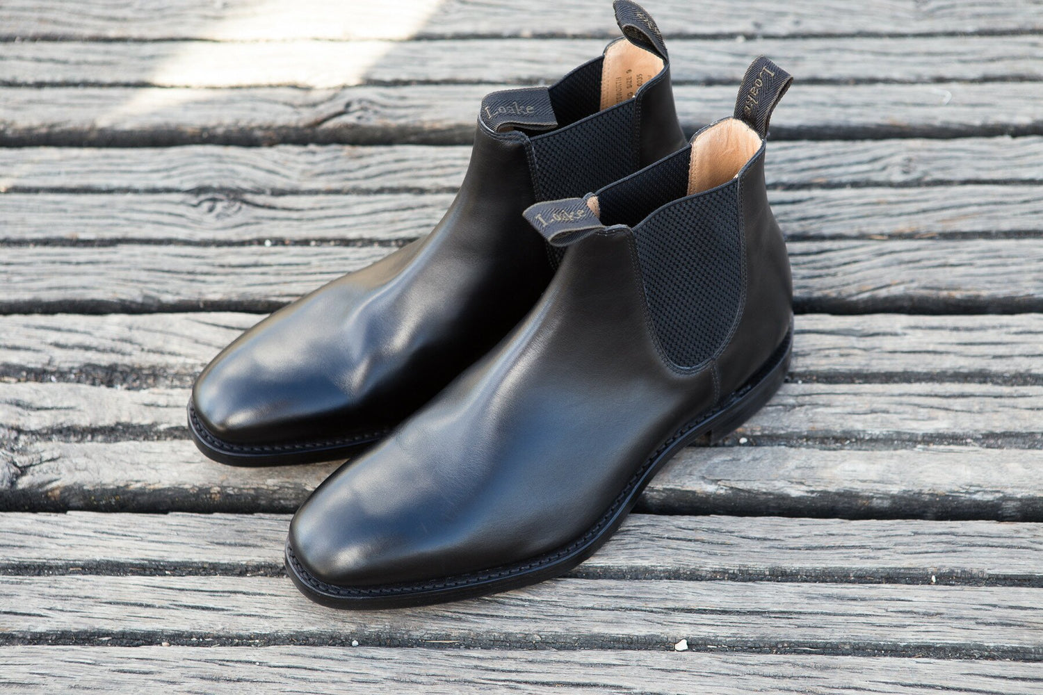 Loake - Boots en cuir noir semelle cousue goodyear