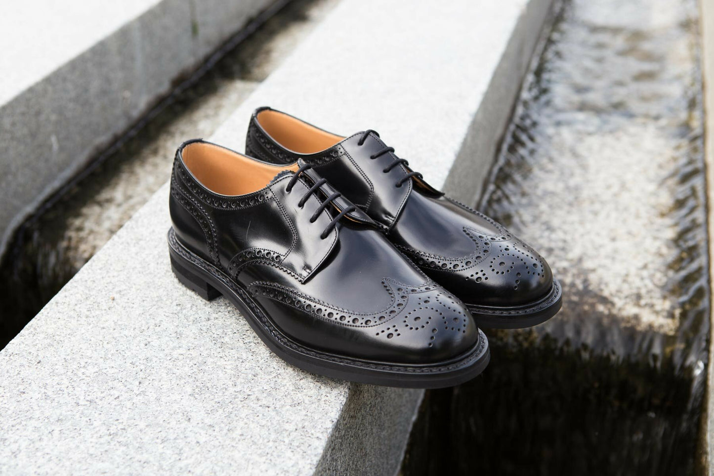 Church's - Derby brogue claverton noir polish binder semelle cousu goodyear gomme