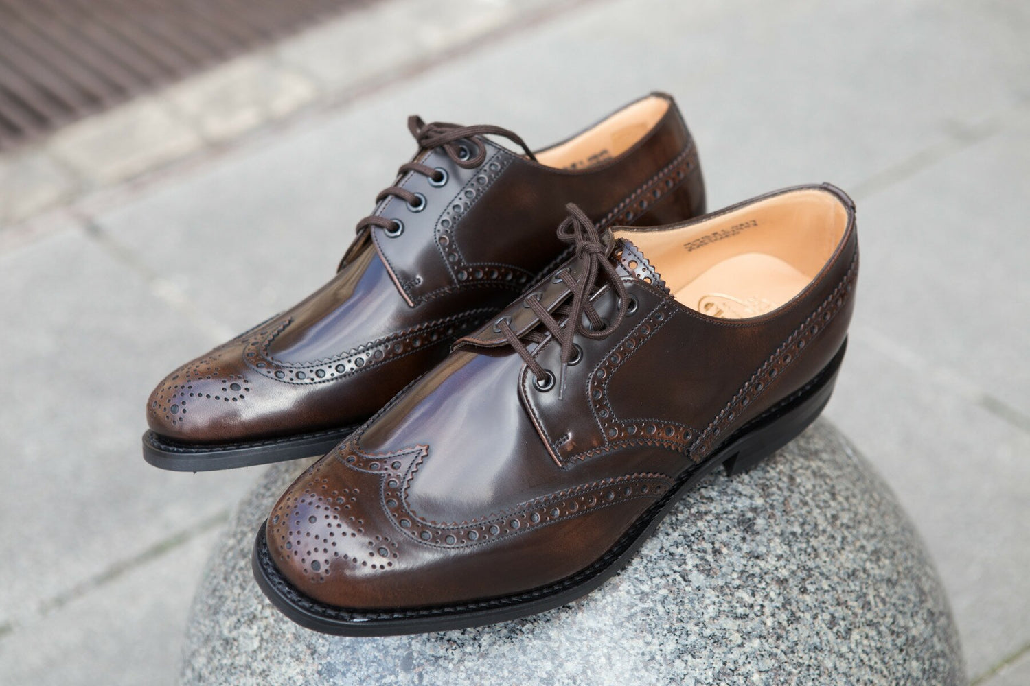 Church's - Derby en cuir couleur marron ebony semelle gomme cousue goodyear