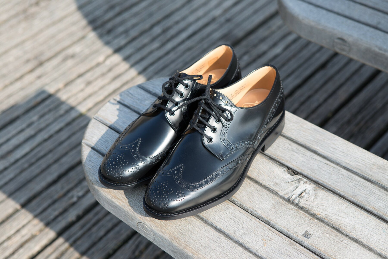 Church's - Derby brogue cuir noir semelle cousue goodyear en gomme