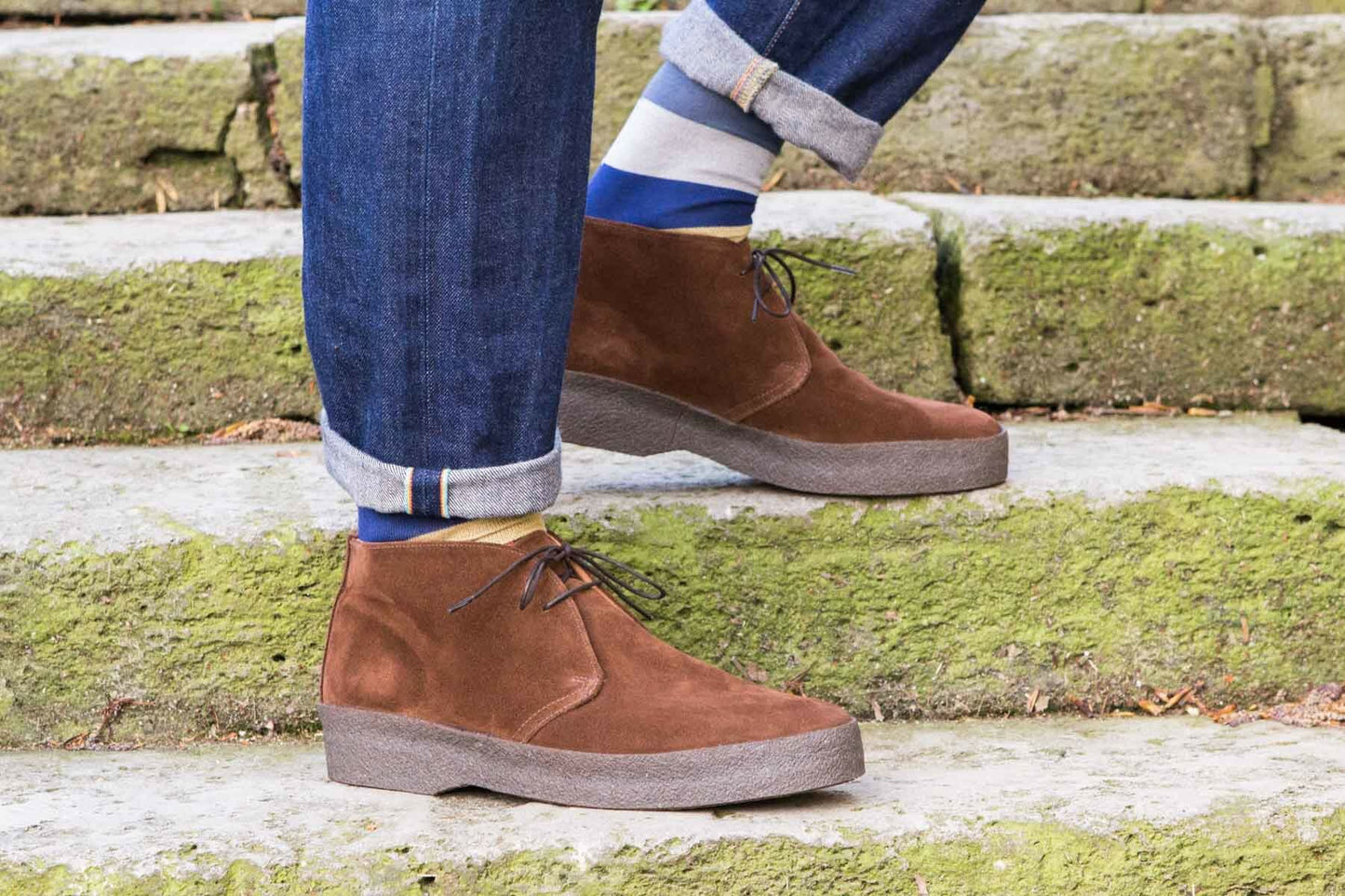 Sanders - Chukka boots daim couleur polo suede semelle en crêpe naturel