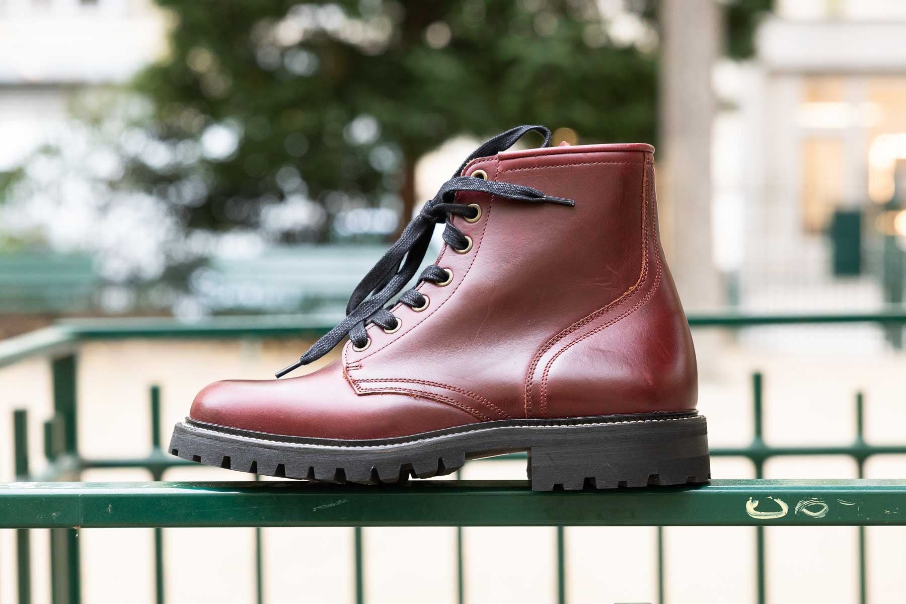BRITISH SHOES - Boots 21216 Bordeaux à semelle gomme – British Shoes