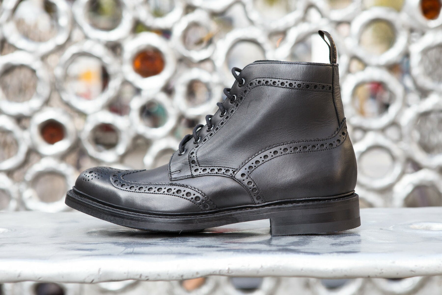 Loake - Boots en cuir noir semelle cousue goodyear