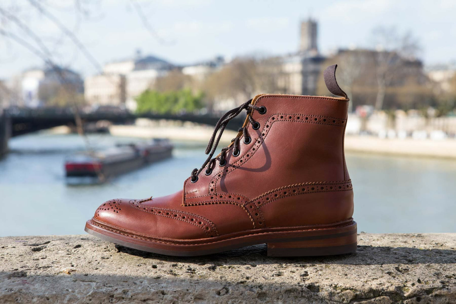 Tricker's - Boots fleuri lacet cuir marron semelle gomme