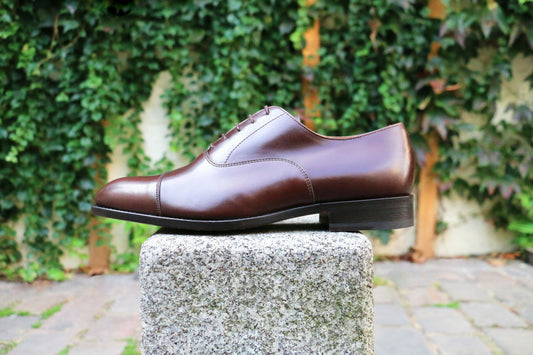 BRITISH SHOES - Richelieu bout droit cuir marron fonce semelle cuir