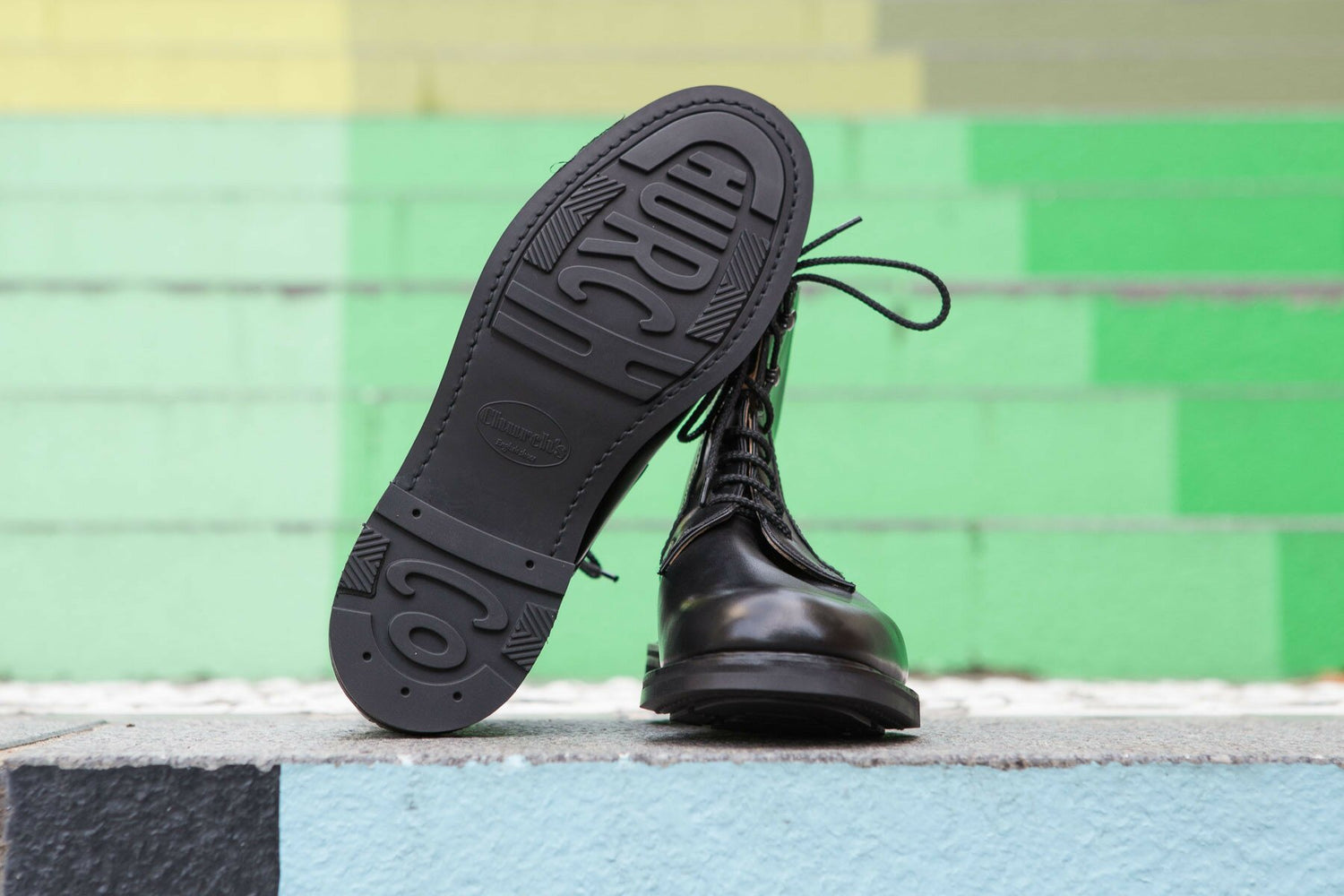 Church's - Boots Wootton en cuir noir à lacet semelle cousue goodyear en gomme