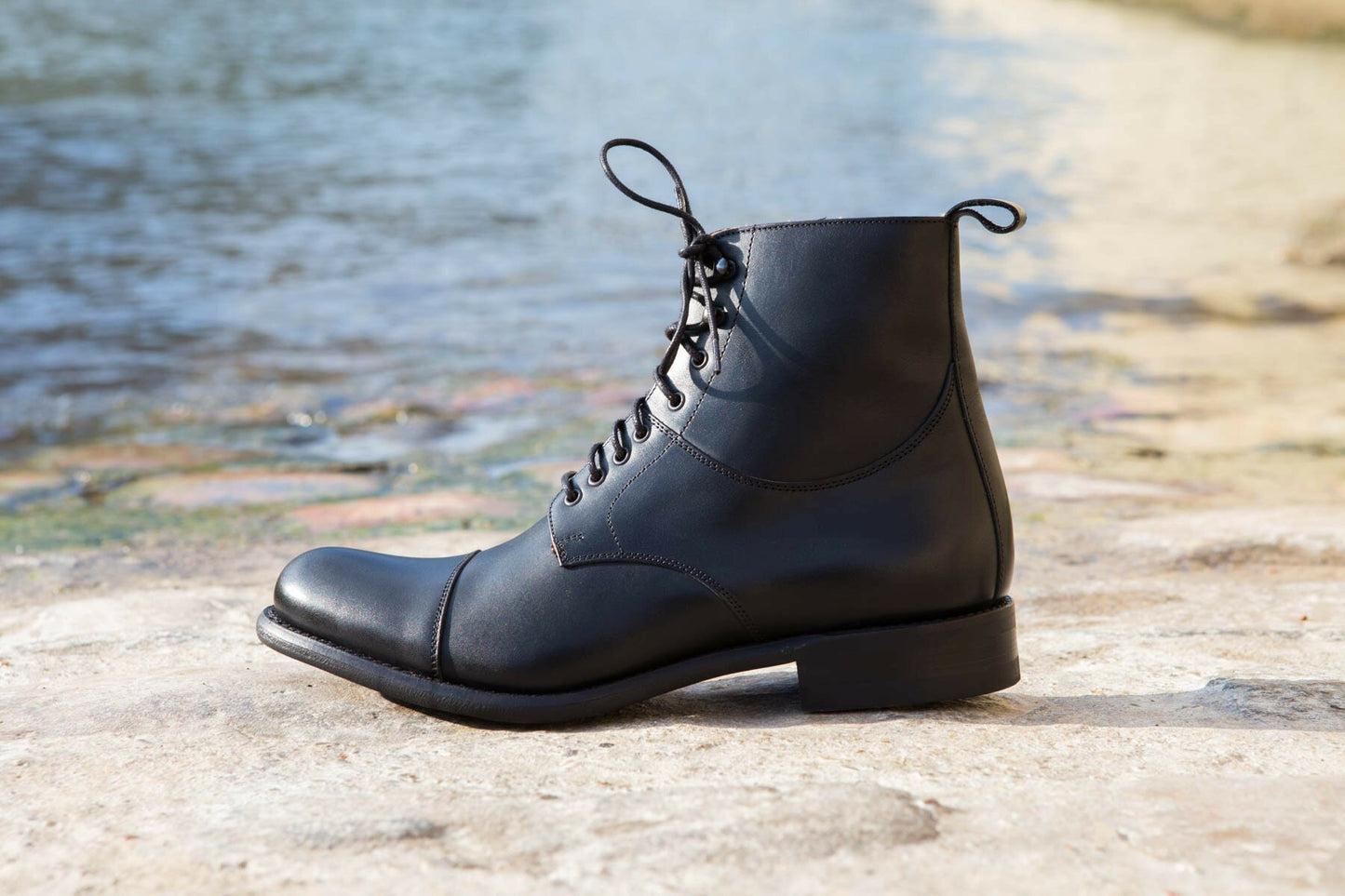 BRITISH SHOES - Boots lacets cuir noir semelle cousue gomme