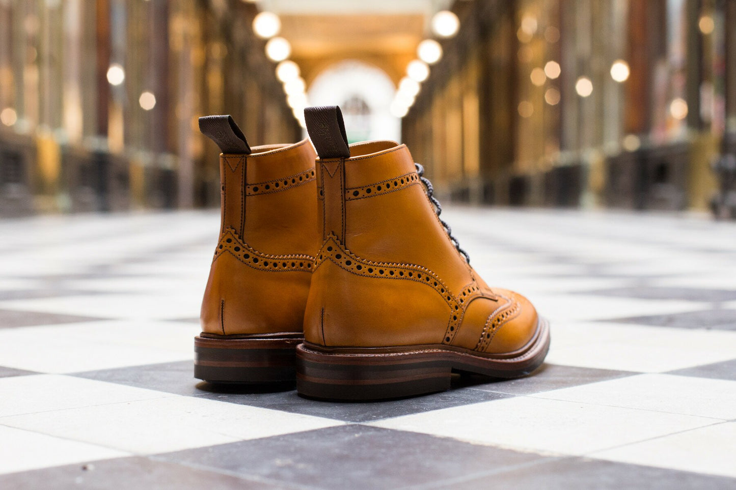Loake - Boots cuir tan semelle gomme cousue goodyear