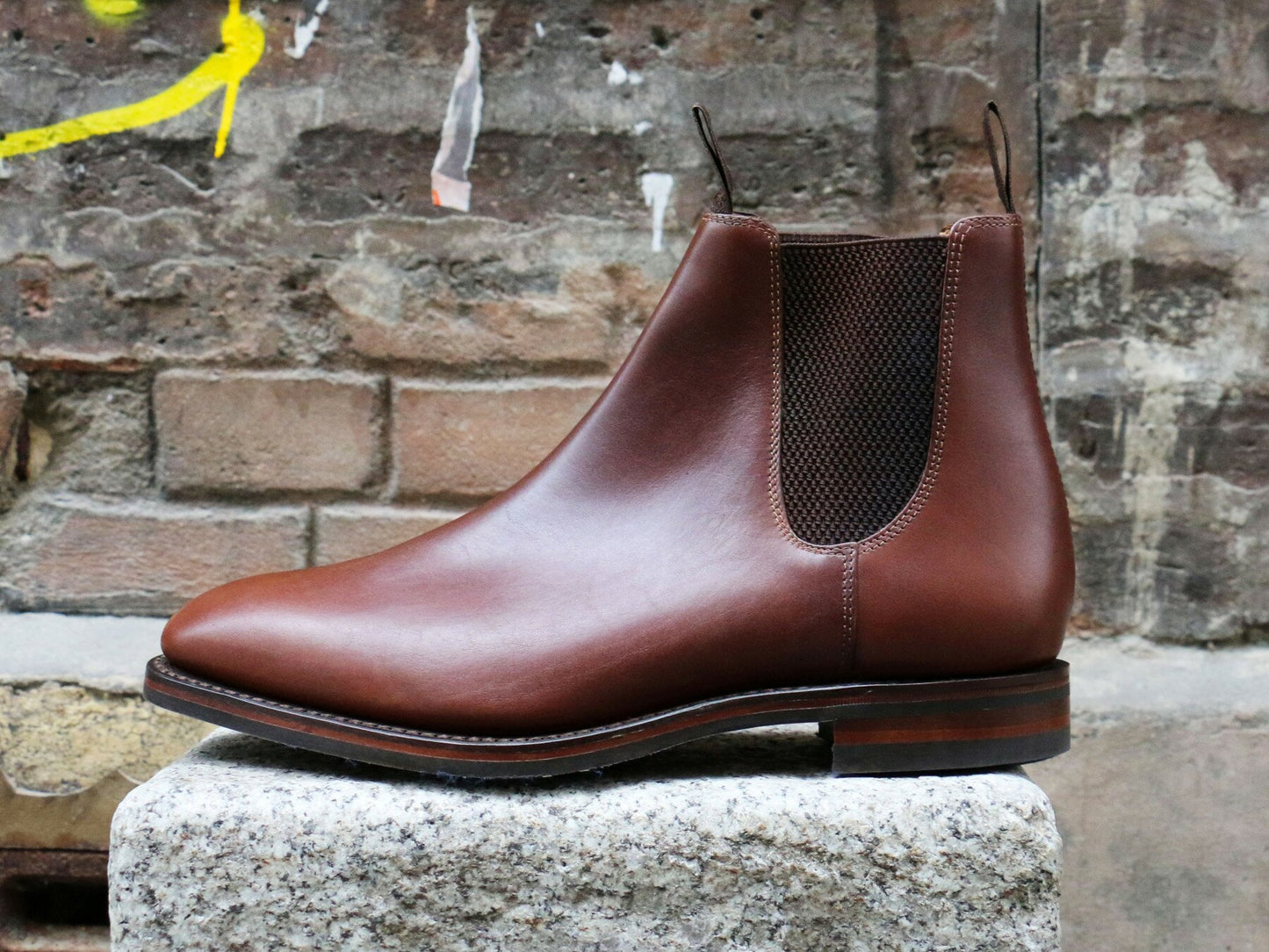Loake - Chelsea boots cuir marron semelle gomme